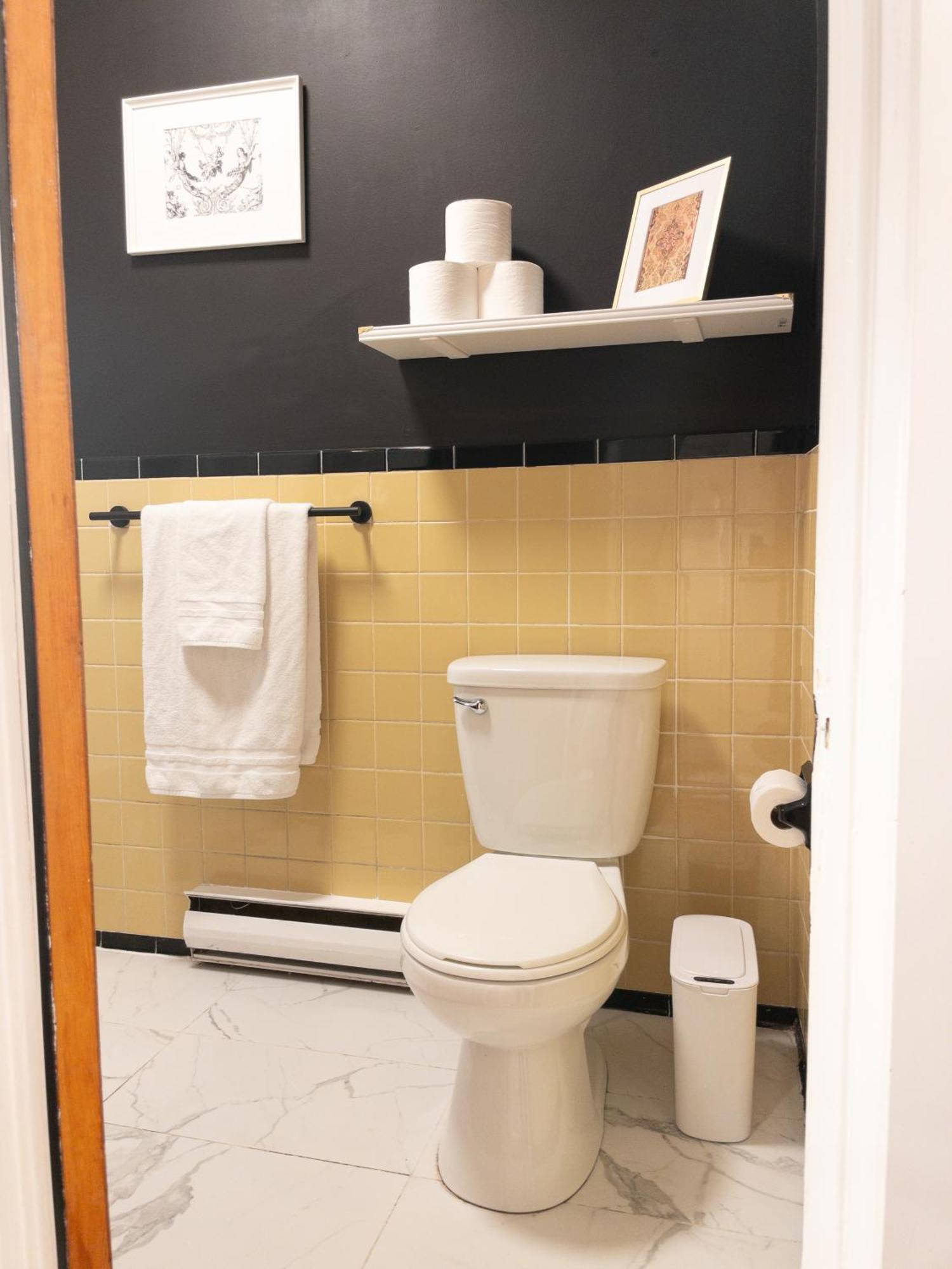 Heart Of Mtr For Memorable Experience 7Minmetro 2 Backyard Fully Equipped Villa Montreal Exterior photo